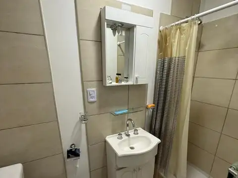 Depto Tipo Casa 2 ambientes con 1 baño