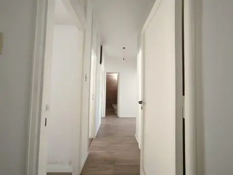 Departamento 5 ambientes con 2 baños