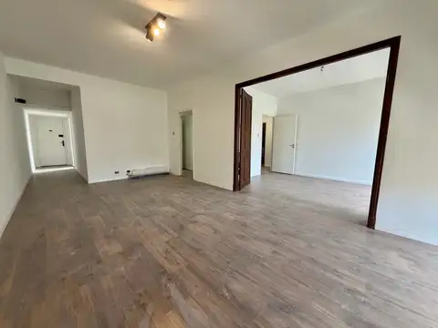 Departamento 5 ambientes con 2 baños