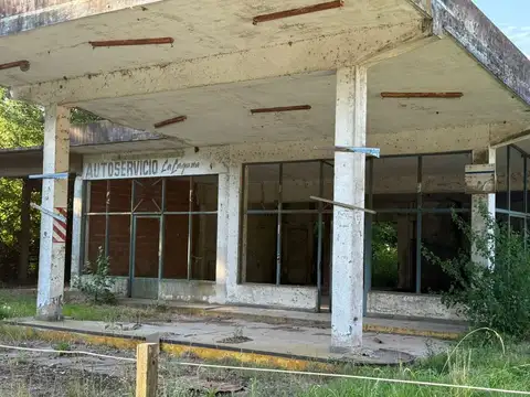 Casa - Venta - Argentina, Lobos