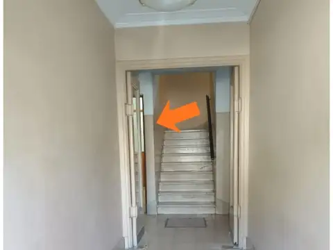 Mercedes 2000, Piso PB