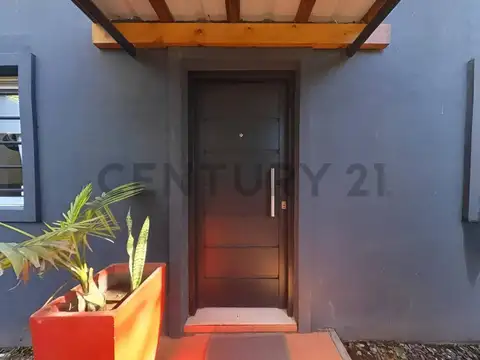 Casa en Venta en Barrio Parque Leloir, USD 140.000