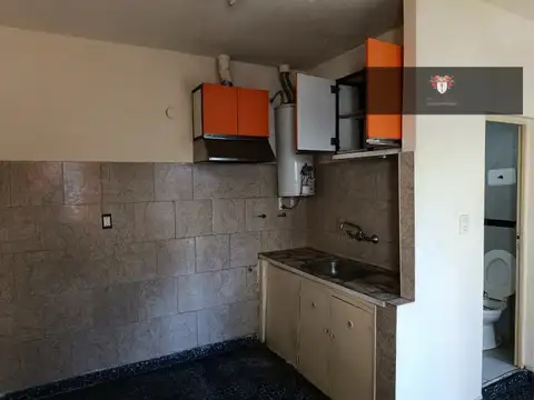 Depto Tipo Casa en Alquiler de 2 ambientes