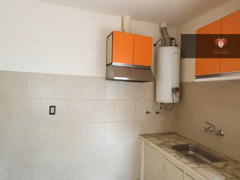 Depto Tipo Casa en Alquiler de 2 ambientes