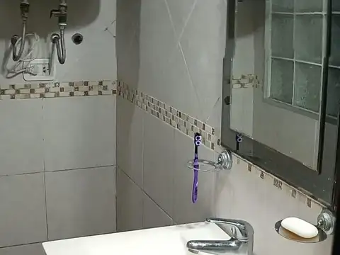 Casa en venta - 3 Dormitorios 1 Baño - La Plata
