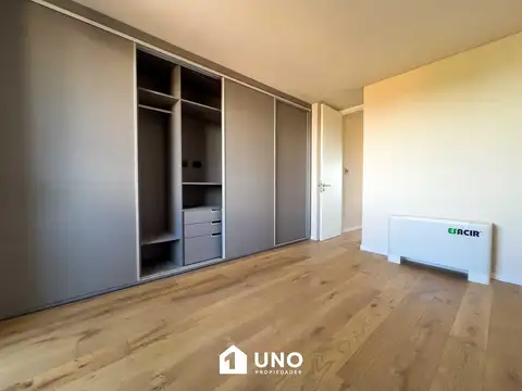 Puccini 200, Piso 04