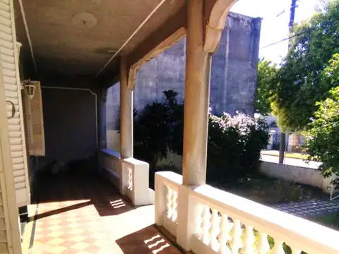 Casa de 7 ambientes en Alquiler