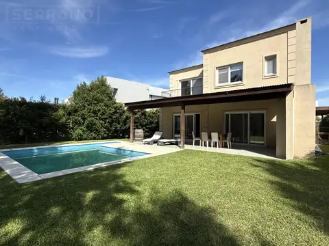 Venta casa 4 ambientes en Los Castaños, Nordelta