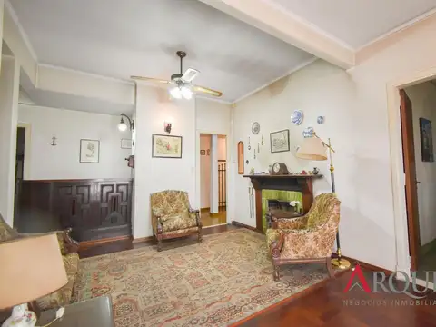 Casa en Venta en Jose Marmol, USD 330.000