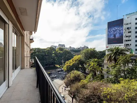 Billinghurst 2500, Piso 6