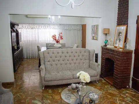 Presidente Juan Domingo Perón 500