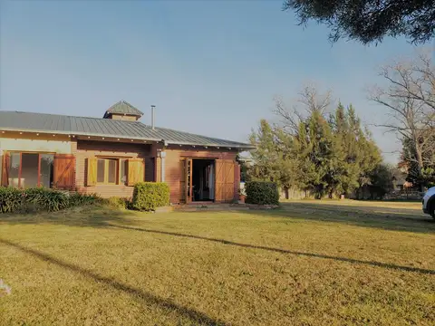 Los Pinos  1