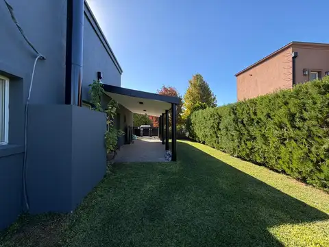 Casa en Venta en Pilar, USD 260.000
