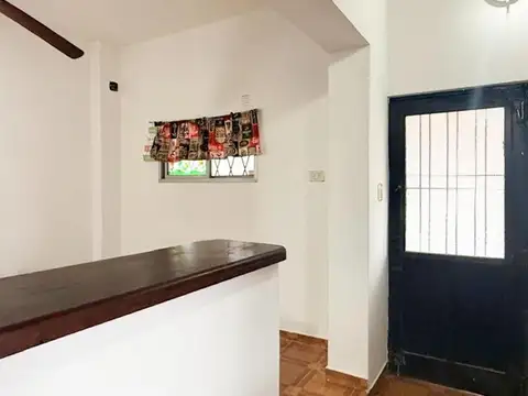 Depto Tipo Casa 4 ambientes con 2 baños