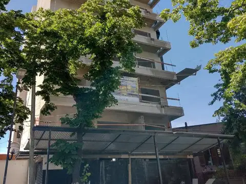 CALLE 40 ENTRE 17 Y 18 - MONOAMBIENTE A ESTRENAR