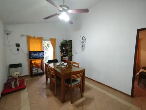 CASA 4 DORMITORIOS COLONIA TIROLESA VENTA