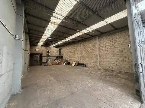 Galpon en Venta en Monte Chingolo, USD 190.000