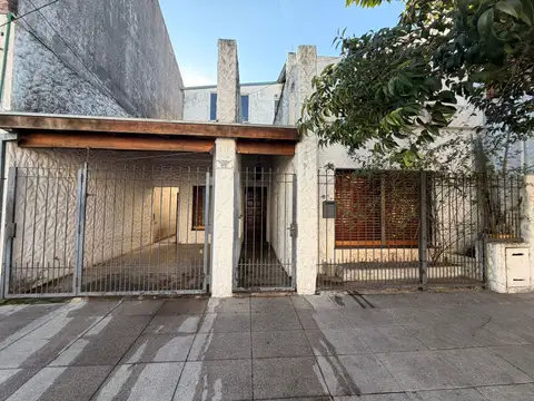 CASA 5 AMBIENTES EN SAN ANDRES