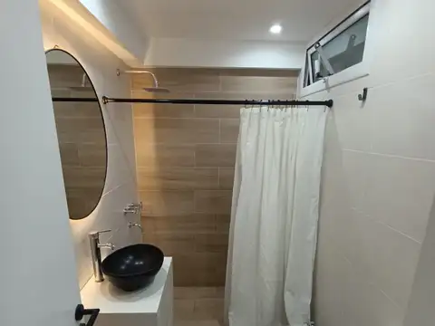 Santiago del Estero 2100 , Piso 5