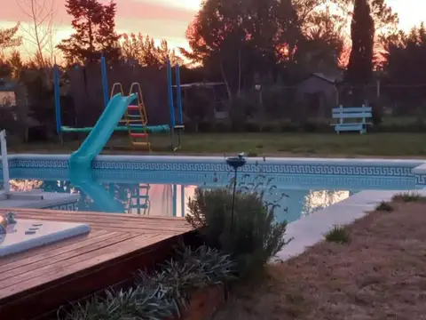 Casa en Venta con 1 cochera