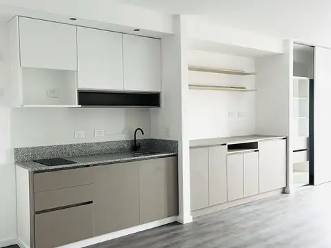 MONOAMBIENTE CON BALCON