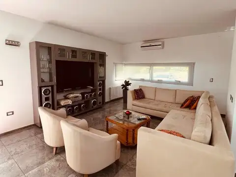 Casa en venta country Cañuelas golf