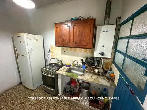 Depto Tipo Casa 2 ambientes con 1 baño