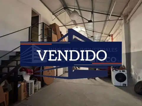 DEPOSITO EN VENTA - 285m2 - VILLA LYNCH