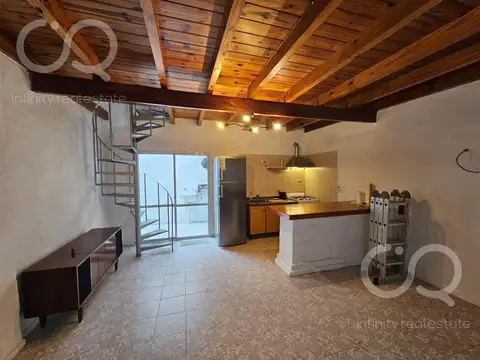Depto Tipo Casa 2 ambientes con 1 baño