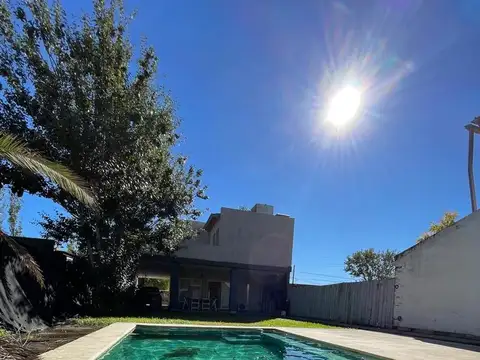 Casa en venta en Funes