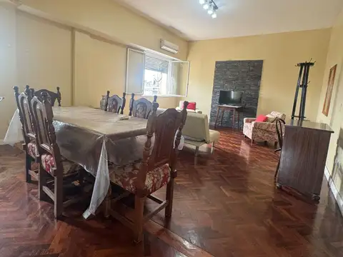 carlos pellegrini 100, Piso 9