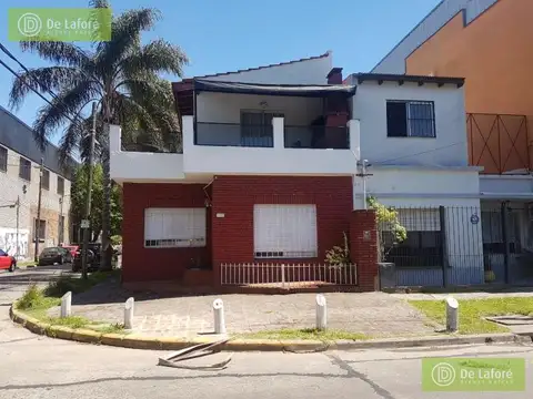 ALQUILER  - PH en planta baja  3 Amb. con patio y lavadero en Beccar