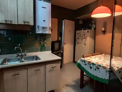 Departamento 4 ambientes con 2 baños