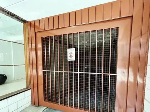 Malabia 400 Villa Crespo Cochera U$24.000