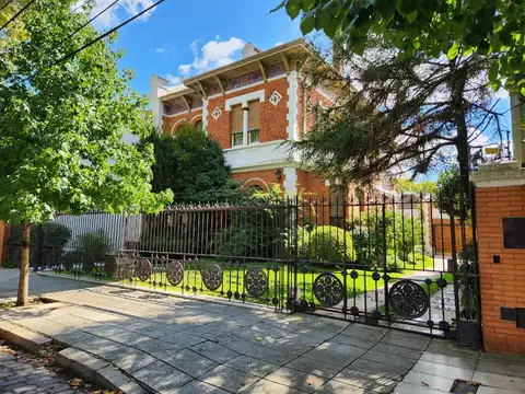 casa 2 palos