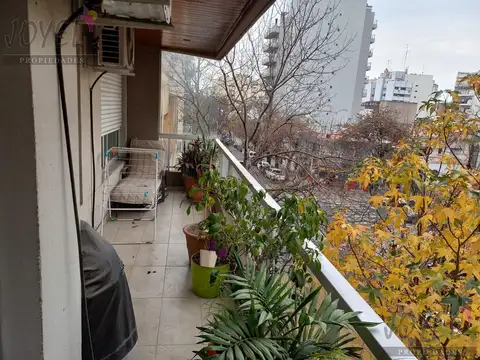Departamento en Venta en Villa del Parque, USD 170.000
