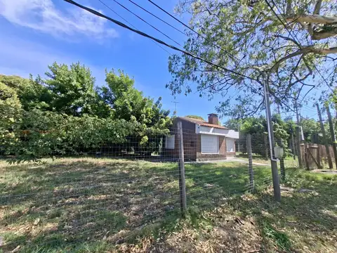 Casa en Venta en Solymar, USD 305.000