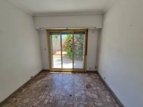 Depto Tipo Casa en Venta en Villa Luro, USD 138.000