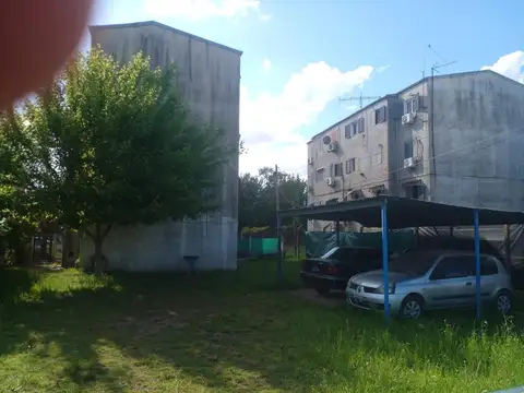 DEPARTAMENTO en Planta Baja de 3 dormitorios Barrio Policial en Ferrari