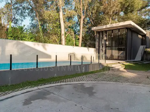 Departamento en Venta en Canning, USD 195.000