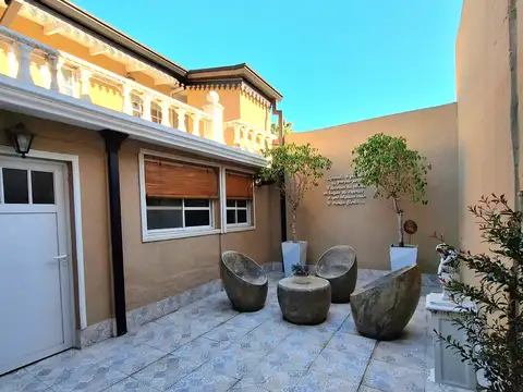 CASA PH EN VENTA EN ZÁRATE - 2/3 DORMITORIOS