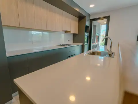 Casa en Venta al Oeste