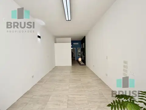 Local en Alquiler en Temperley, $ 720.000