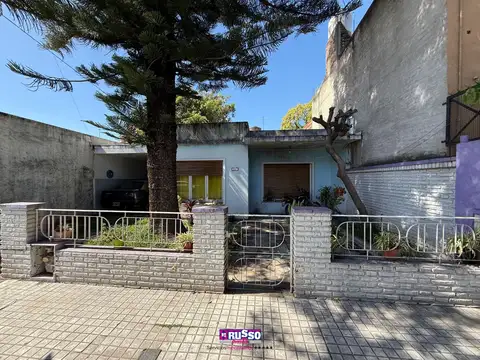 Venta casa 4 ambientes isidro Casanova
