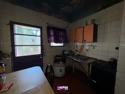 Venta casa 4 ambientes isidro Casanova