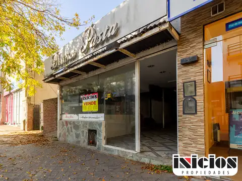 Local mas vivienda en Block - C953