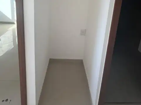 Departamento en Alquiler en Echesortu, $ 450.000