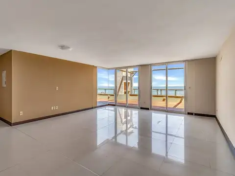 Rambla de los Ingleses 100