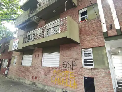 OPORTUNIDAD / RETASADO. Departamento. 1 Dormitorio