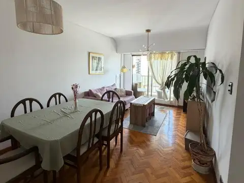 Venta departamento 4 amb en Belgrano. Guarda Coche